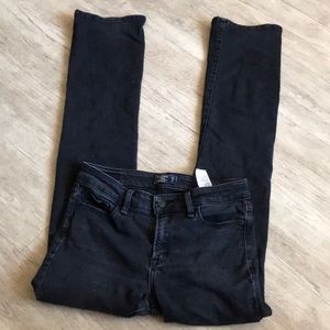 Trendy low rise boot cut jeans from Abercrombie